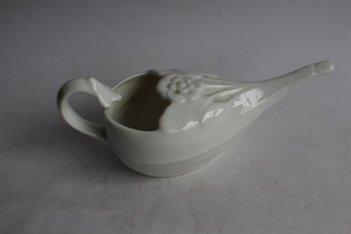 Canard malade porcelaine - malade,